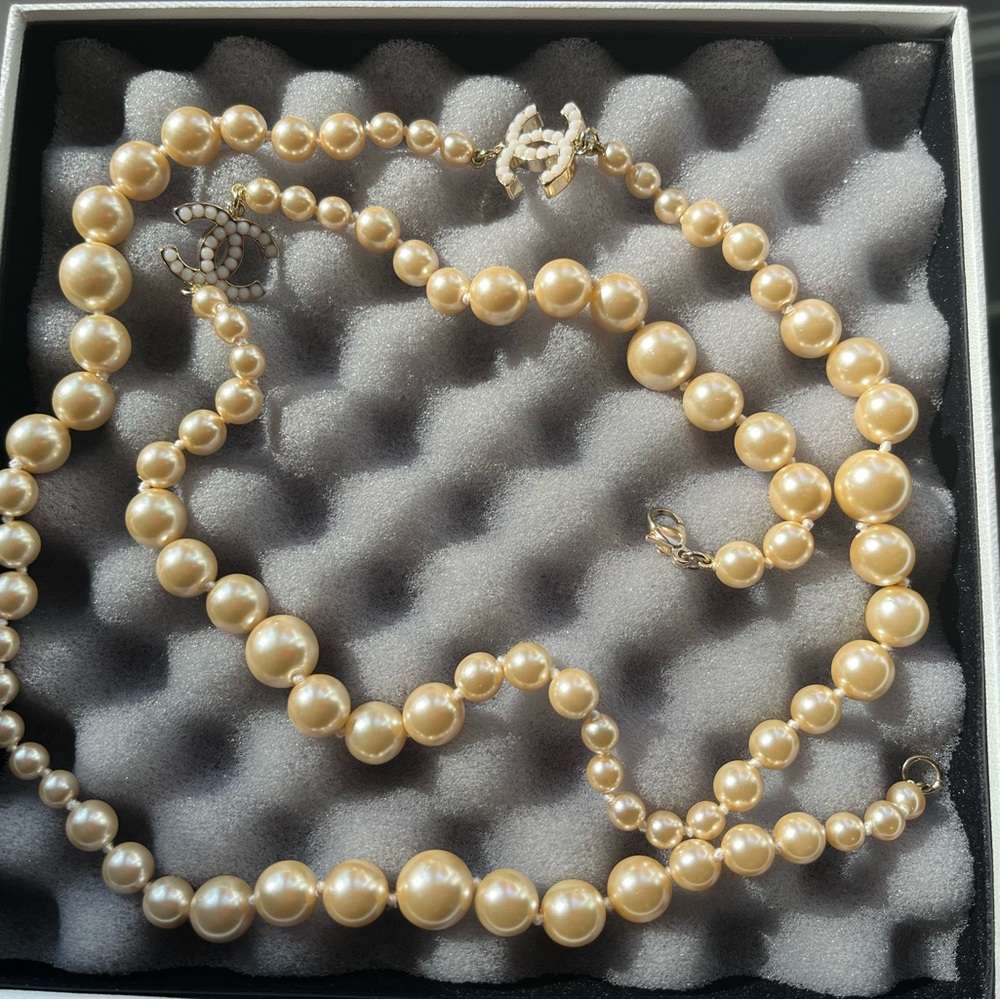 Chanel Pearl necklace - Picture 5 of 6